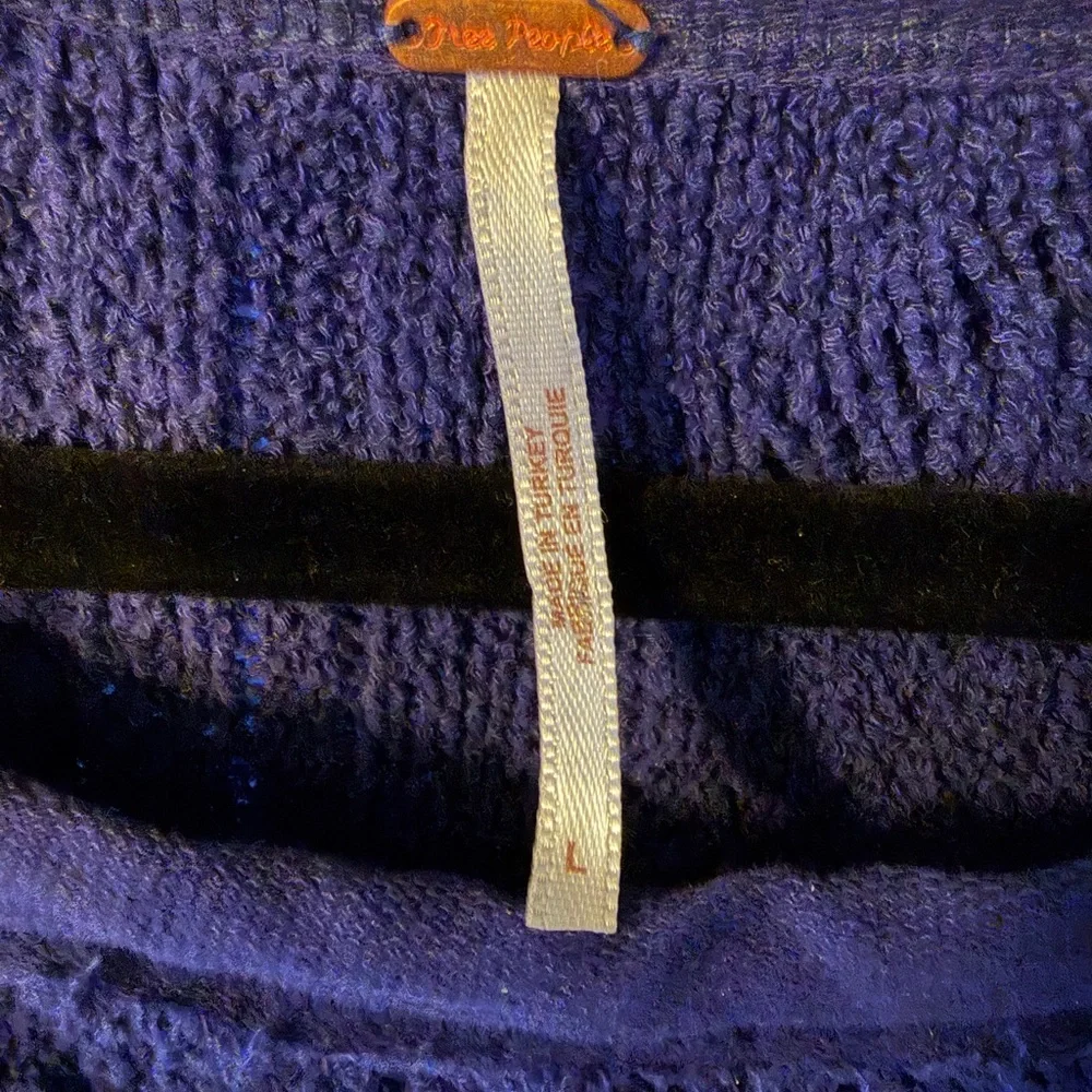 Free People Royal Blue Cable Knit Cropped Sweater - Picture 2 of 2